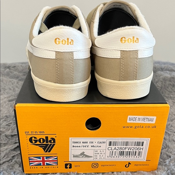 Gola Beige Canvas Sneakers with White Stripes - Picture 2 of 10